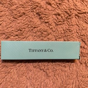 Tiffany&Co scent, comes w box